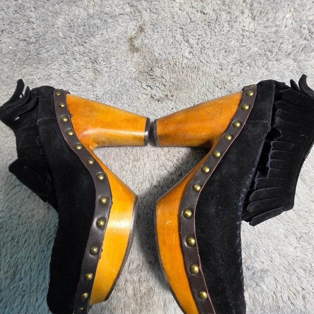Flogg Moccasin Clog Booties Black Suede Fringe Studded Wood Heel Womens 7.5‎
